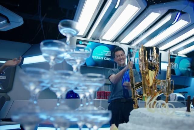  过于|《穿越火线》剧情反转太多，许蔚或许不是“凶手”，伏笔过于明显