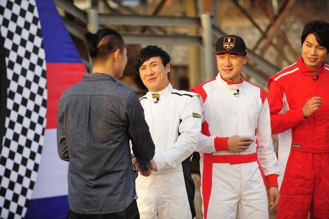 单飞|曾经是沈腾好搭档，票房达到22亿，可惜单飞后默默无闻