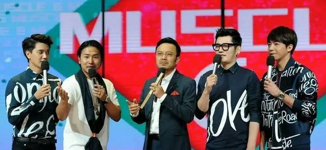  王一博|《天天向上》如今这么火，王一博功不可没，离开的其他主持人现在都怎么样了