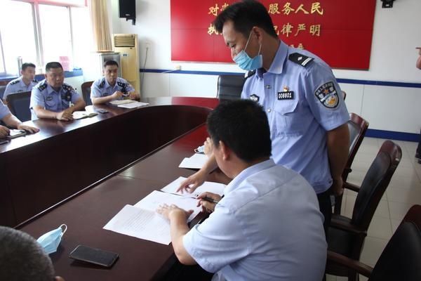  开车|大巴司机外地酒驾被查，竟向单位隐瞒开车近一年