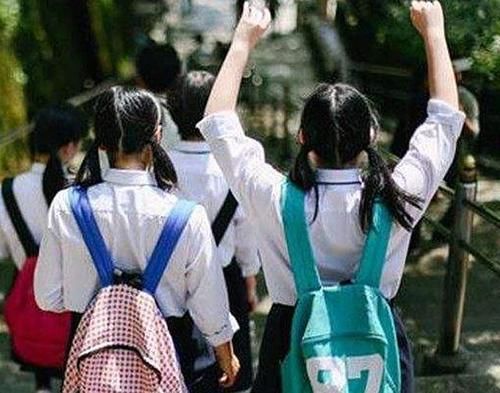  日夜|9岁女孩离奇失踪，10年后，在邻居家发现，3000日夜已精神失常