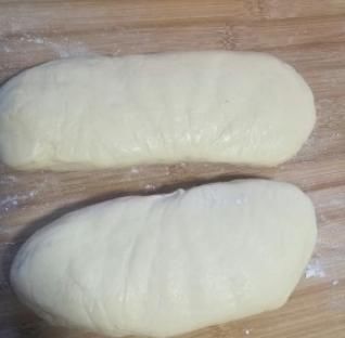  松软|油条一凉就发硬？原来是和面手法错了，教你这样做，油条松软好吃