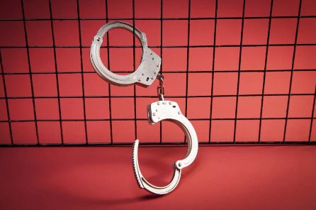 陆某炳|广西一男子酒后强奸女子，还用2万元唆使她改口供！