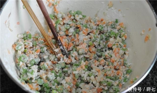 吃蔬菜|大家都蒸馒头,我却最爱此物,不用发酵不揉面,清爽香糯吃不厌!