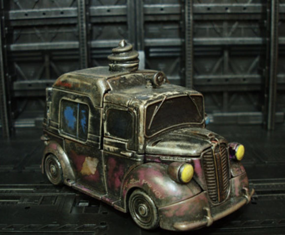 双胞胎|变形金刚动漫人物:重涂《卷土重来》顽强的双胞胎-黑金属冰激凌