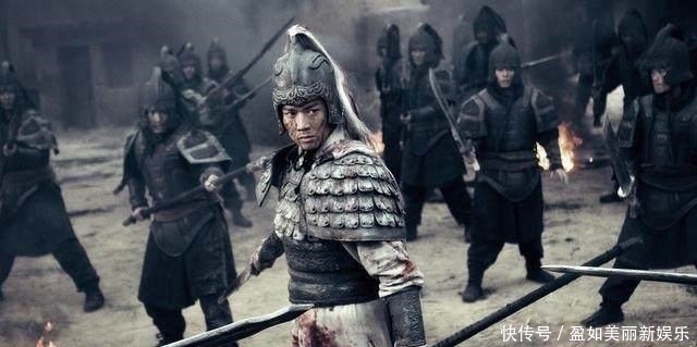 吕布|三国中最骁勇的武将, 单挑名将许褚张飞不败, 不是吕布和赵云