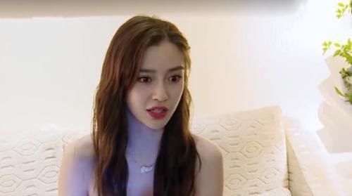 沙溢|《奔跑吧》有多宠杨颖,沙溢的是酸奶,郑恺的是零食,她的礼物很特别