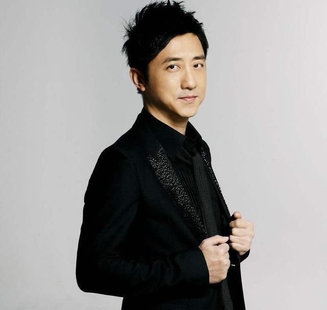  电影|即使饱受争议，52岁的伊能静，依然活出了女人的自信！