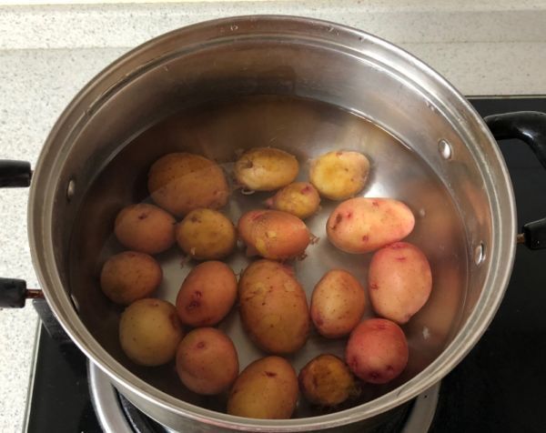  血管|夏季，女人最该吃“碱性食物”，三天两头吃，减脂刮油，血管不堵