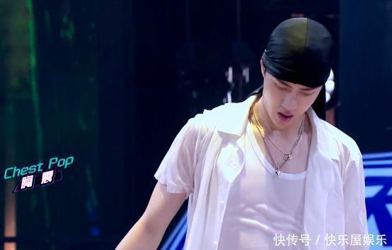  舞台|这就是街舞王一博水舞台太炸了，张艺兴：美中不足，一博没脱！