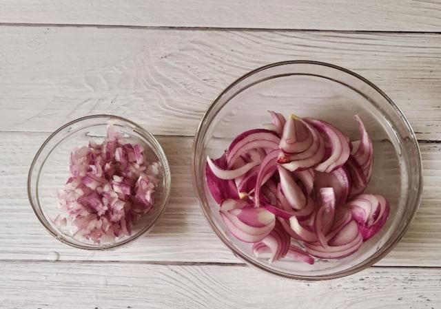 牛奶|烤箱自制小烤饼,外脆里软,香气扑鼻,比面包简单,比馒头有味