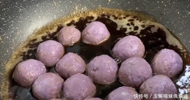 全家人|早餐学会这样做,补血补气又养颜,咬一口太香了,全家人都爱吃
