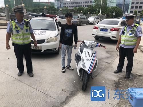 温情|石排交警“温情执法”整治摩托车电动车乱象