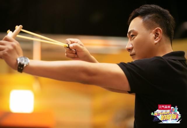  反差|《元气满满的哥哥》胡军的反差是最想不到的