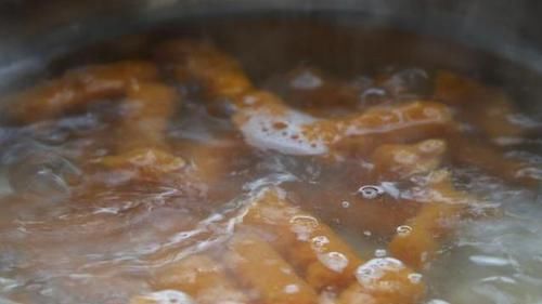  就可以|南瓜也能“挤”出面？天冷喝一碗，驱寒养胃又保暖