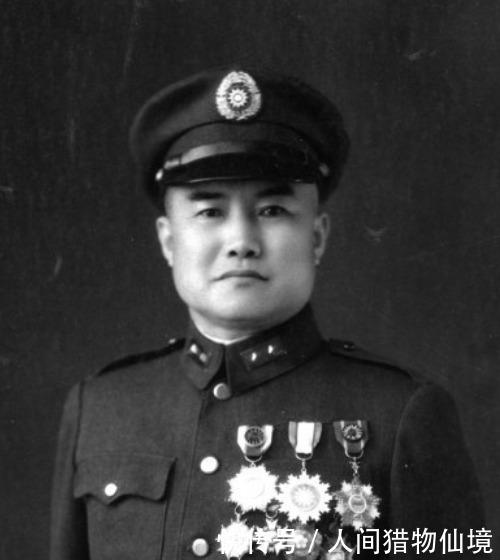  沈阳|军长上任，副军长见后愣住：这不是35年前我俘虏的那个小兵吗？