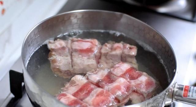 只敢|一周只敢吃一次的下饭菜,酸辣鲜爽,每次只烧一大碗,多了会吃撑