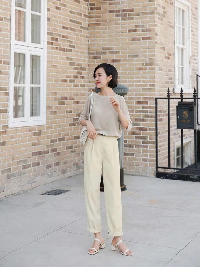阔腿裤搭配|阔腿裤尽量别配T恤，真正有见识的女人，在穿这些高质感上衣