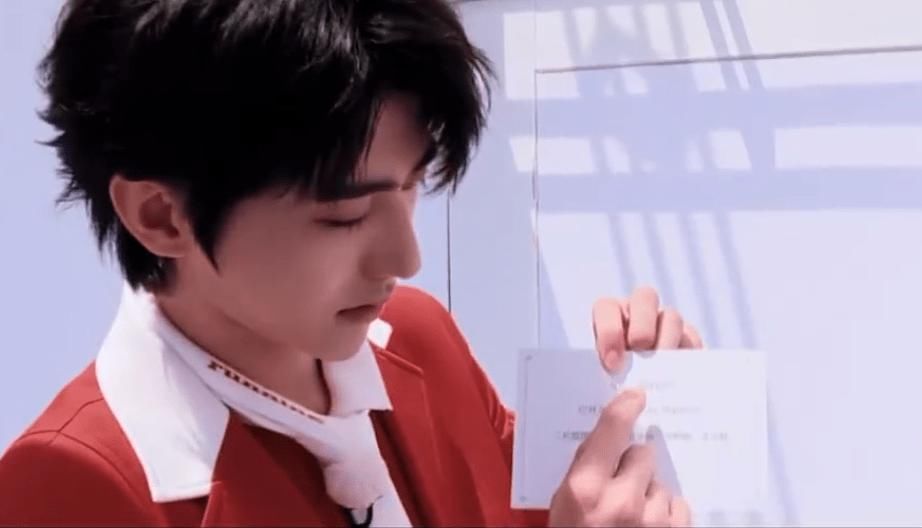  奔跑|《奔跑吧》会员加长版上线 隐藏卧底蔡徐坤的推理过程大公开！