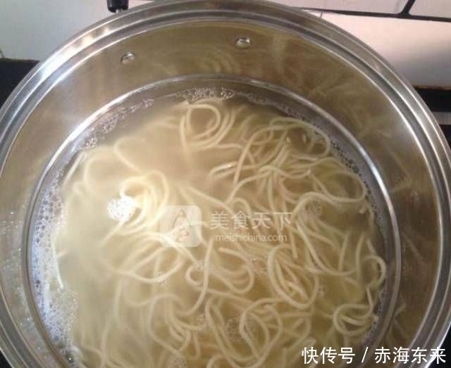 面条|营养炒面,家里做的,可以尽快学会