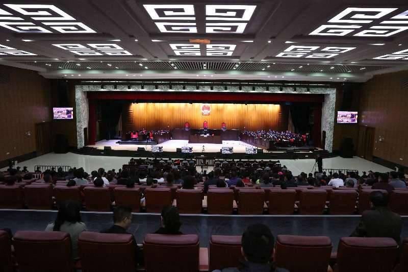 特大|揭秘穗特大涉黑案：被告人请来56名律师，专案组审查报告75万字