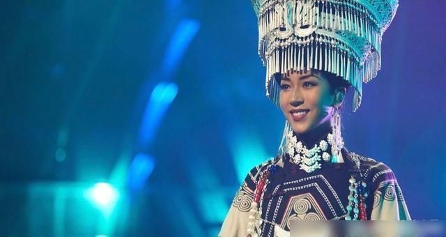  排名|《歌手》的排名再次激起公众的愤怒，头号冠军被淘汰，谁在幕后