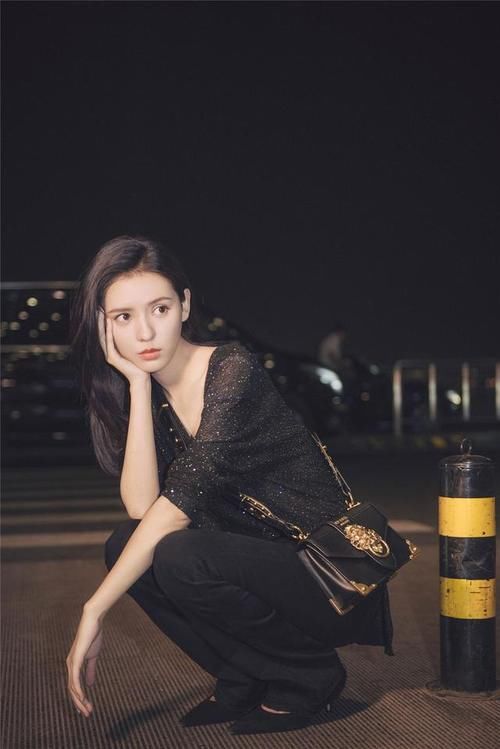  榜上有名|曾参加过《一年级》的她们都火了，虞书欣榜上有名，这是什么神仙综艺！