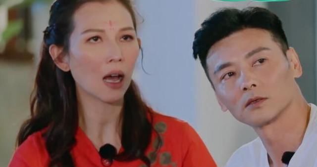  特别|谢娜表演武术，无意间暴露功底，看到其他明星的反应，她开心了