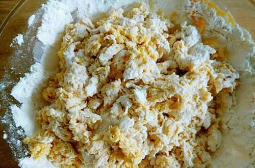  口感|吃了还想吃的南瓜馒头，外形好看口感软绵，做法还不难