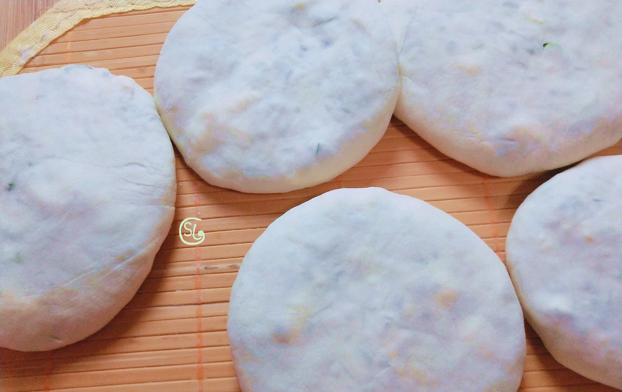  搞定|家人最爱的懒人早餐，20分钟搞定，一次三个不过瘾，外酥里嫩