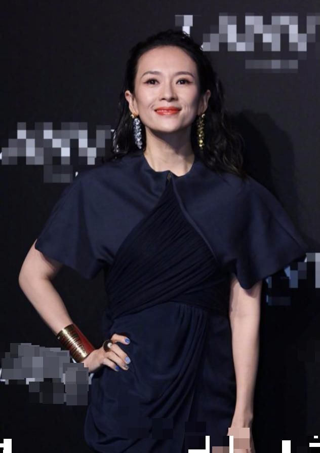 骨相美|章子怡垮脸有感：生孩子没关系，生二胎就需要慎重了