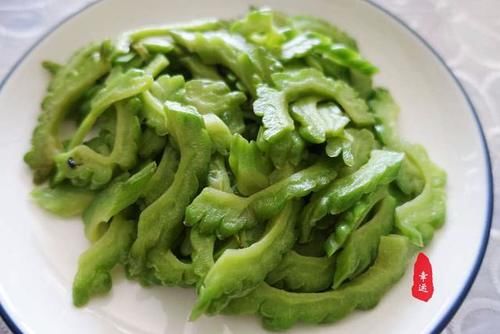 香菇|天热不想吃荤菜,2个大人一个小孩,家常菜炒3个都吃美了