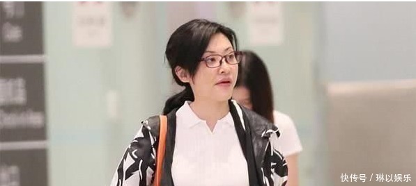 主持|她曾主持17届春晚,后来不再主持春晚,竟是被董卿“打败”