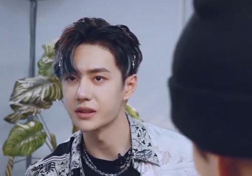  街舞3|这就是街舞：张艺兴和王一博杯子漏水，得知用途之后，都怪节目组