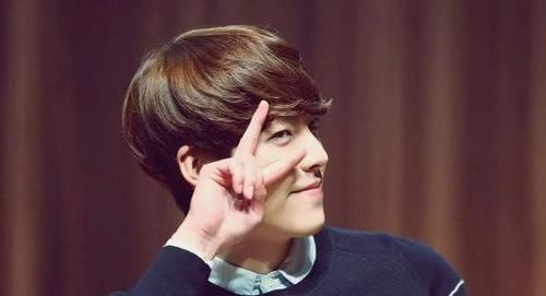 出道|丑成这样还能出道？一起看明星长相的真香打脸现场！