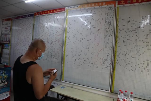 实体店|中大奖添欢乐 丰台37104体彩实体店以服务唤回彩友