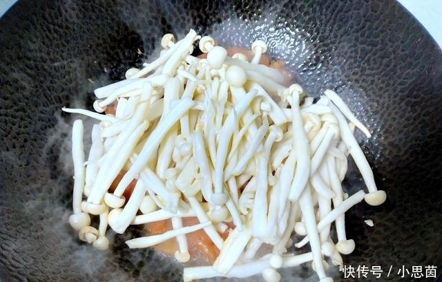 番茄|天越冷,越该吃这道菜,每天炒一盘,清香脆嫩,清热去火肠道爽