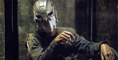  昼夜|一个独霸监狱的囚犯，需5名狱警昼夜看守，唯一心愿不是重获自由