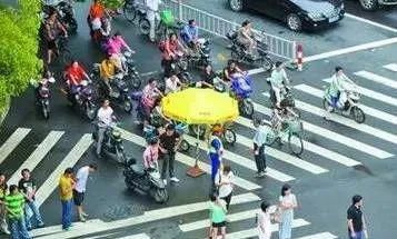 法行为|非机动车，别任性！逆行将被处罚并曝光
