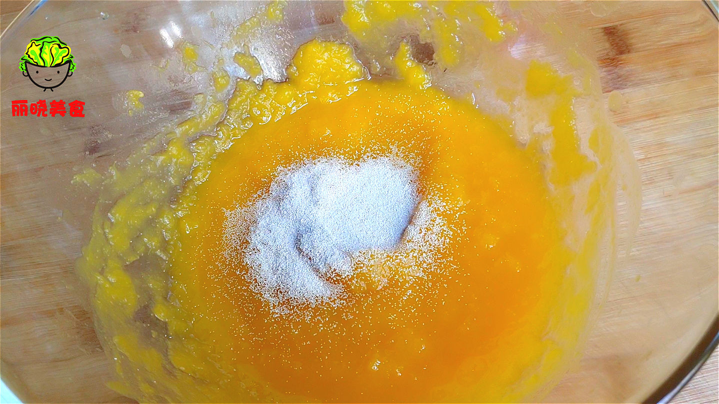  秋天|秋天南瓜独特新做法，好吃营养又解馋，不吃撑都停不下嘴，真过瘾