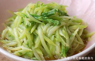 玉米|蒜蓉西兰花,小菜凉拌芦笋,莲藕玉米炖排骨