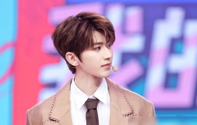 舞蹈|《青你3》导师阵容曝光,王嘉尔任舞蹈老师,PD蔡徐坤比肩张艺兴