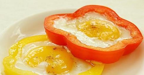  禁忌|早上爱吃鸡蛋的注意，鸡蛋好处多，但有一大禁忌需注意，别乱吃