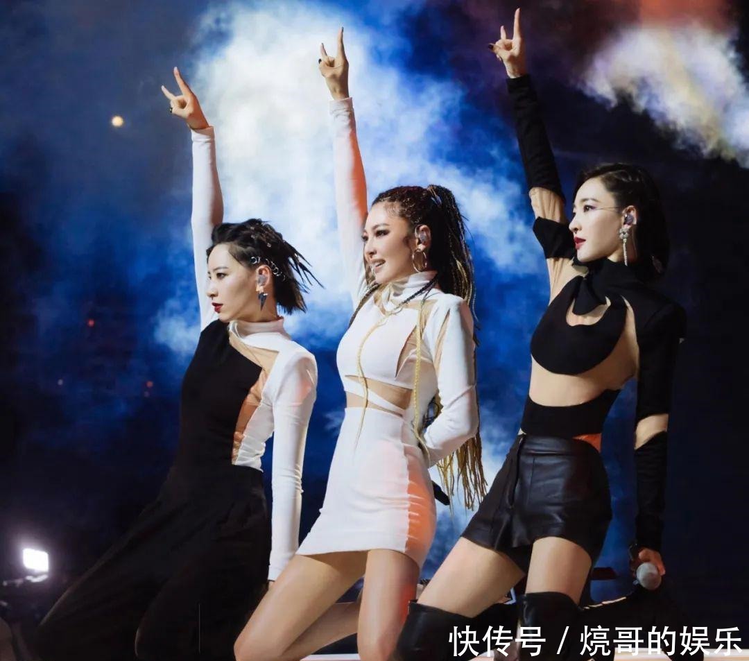 霏霏|《乘风破浪的姐姐》张雨绮组第1,王霏霏组第4,这届观众不行