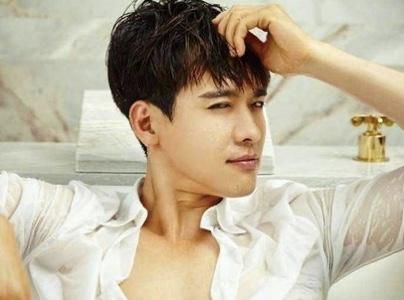  董璇|有种“毁容”叫离婚后的高云翔，董璇还是老样子，他却发福认不出