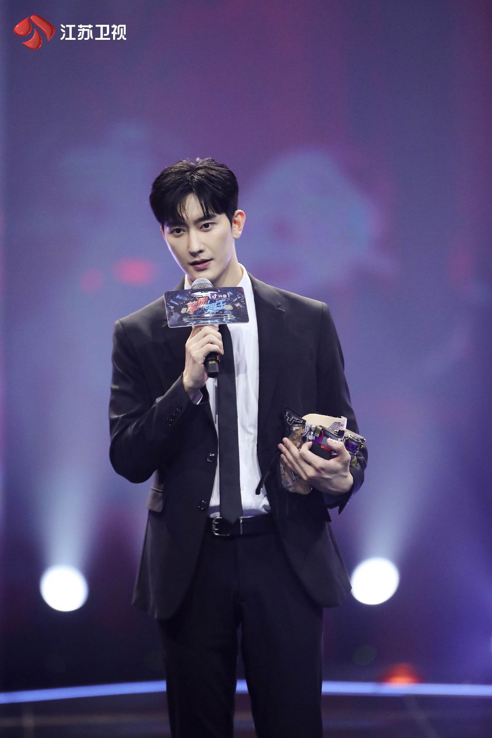 宝藏歌姬|实力一个更比一个强,《蒙面舞王》舞者有够拼