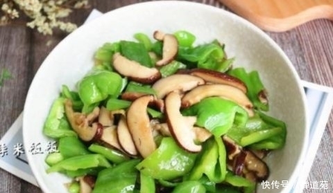 绝配|香菇和此物是绝配,3块钱一斤,燃烧脂肪,软化血管,越吃越瘦