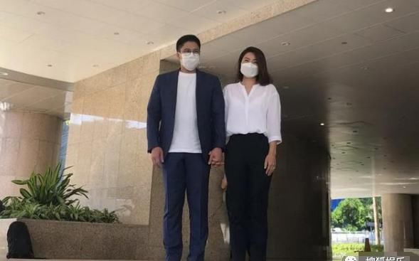  日报|娱乐日报|毛晓彤新恋情曝光？金晨汪汐潮再被拍？孟佳solo倒数第一？