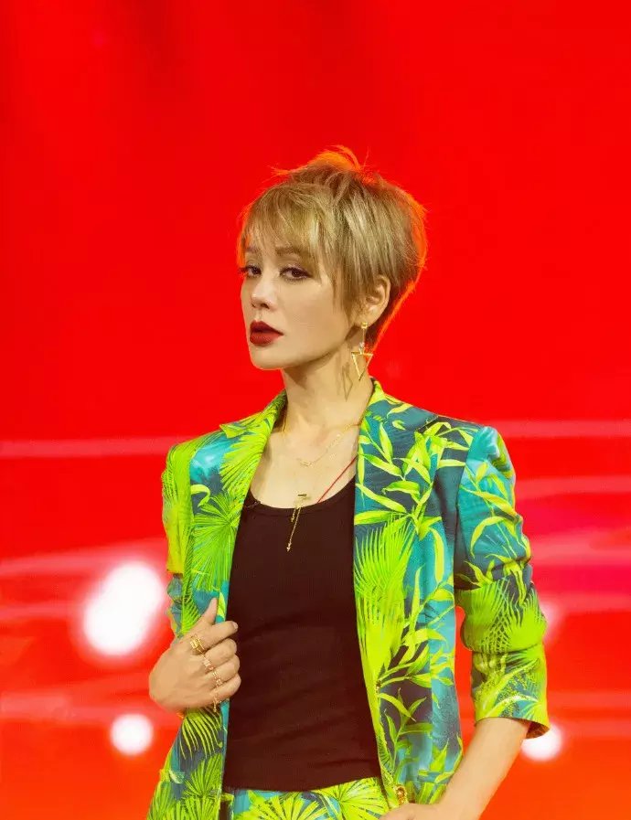  目的|《乘风破浪的姐姐》终成团，虽然跑偏，但她们都达到了自己的目的