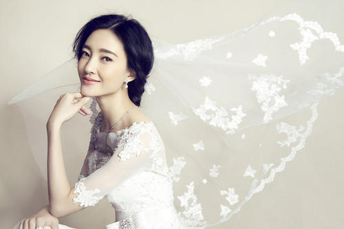  乘风破浪|乘风破浪的姐姐王丽坤和刘芸太败好感，这一幕抱团让人窒息